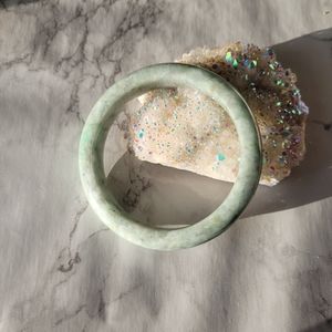 SOLD! Jade bangle apple green